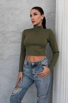 DİK YAKA YARIM FERMUARLI UZUN KOLLU CROP BLUZ - 2